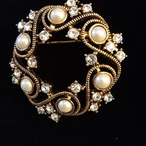 Vintage Monet Circle Pin 1.75" Round